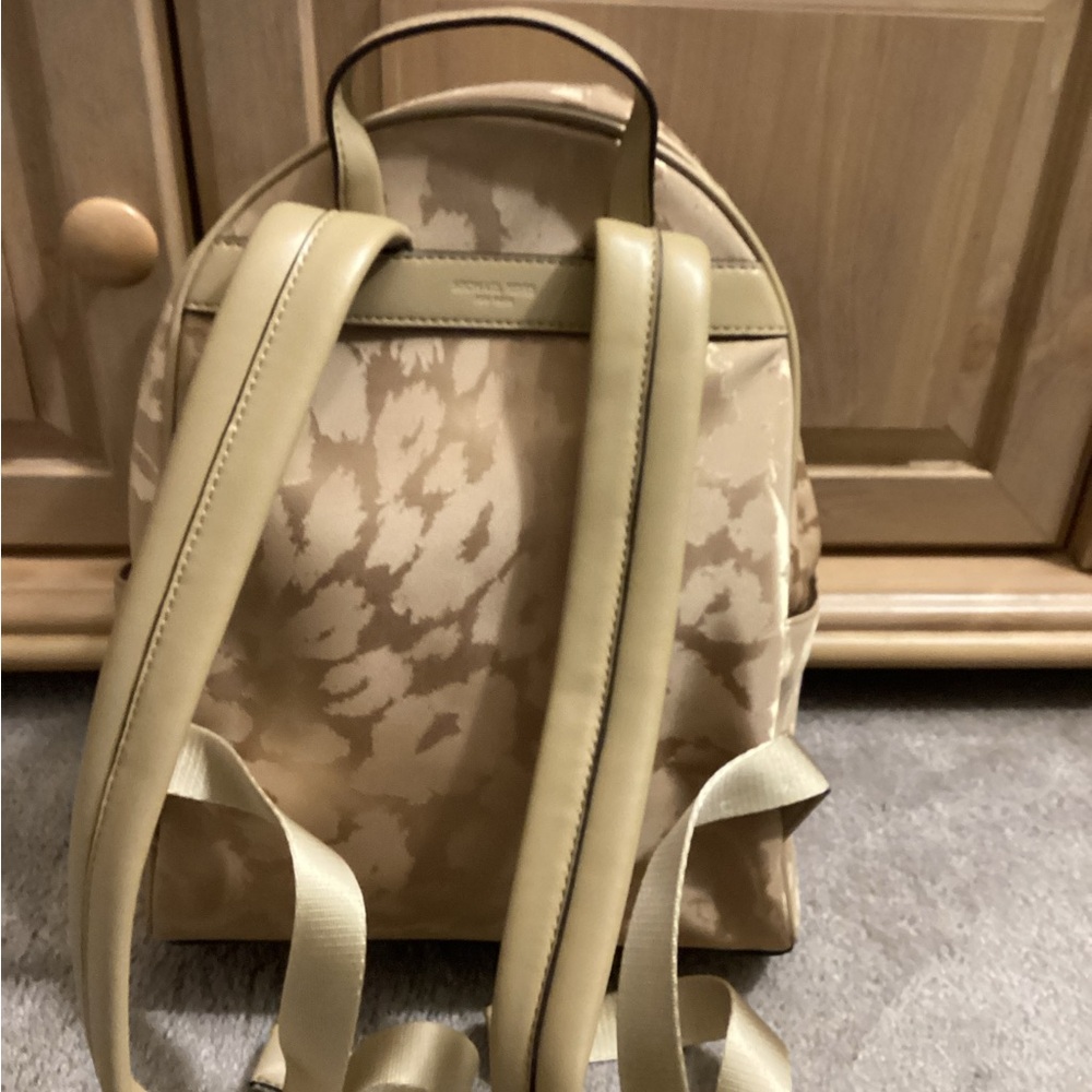 Authentic Michael Kors Backpack - Picture 3 of 5
